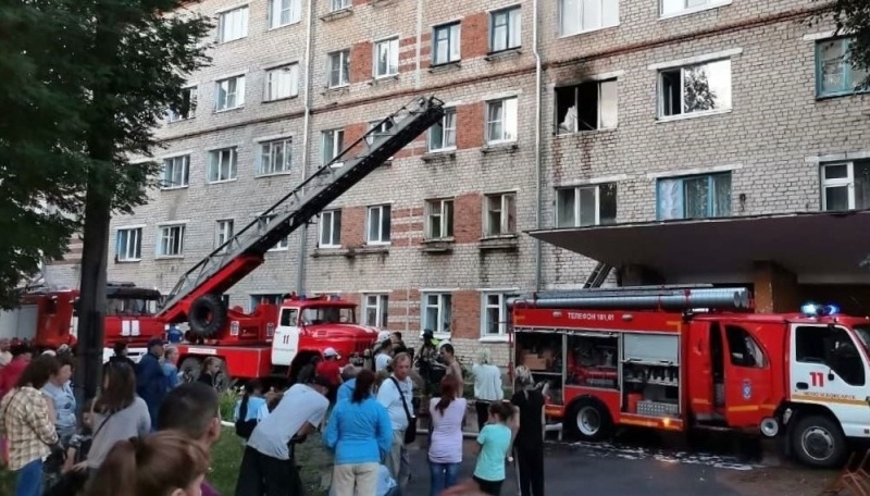 Один человек погиб и два пострадали в результате пожара в городе Новочебоксарск