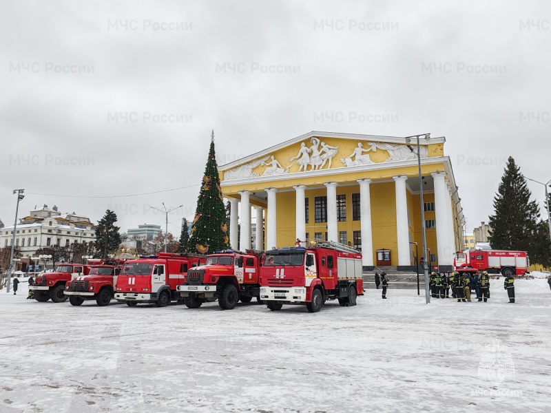 В Чувашском драматическом театре прошли пожарные учения